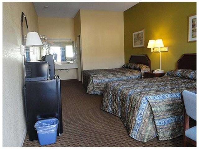 Scottish Inns And Suites Dayton Room photo